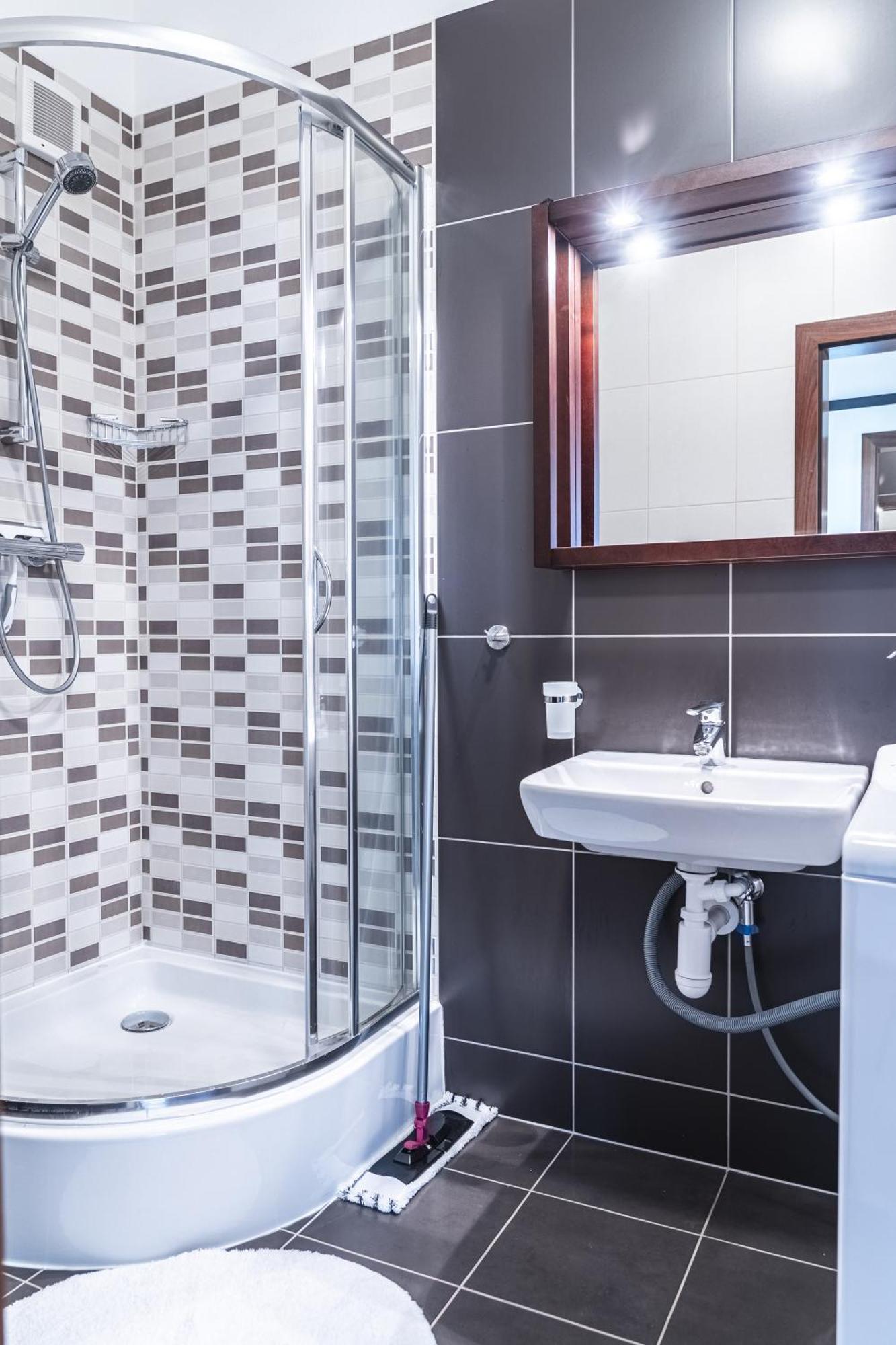 ולקה לומניקה Tatrystay Apartments Tatranska מראה חיצוני תמונה